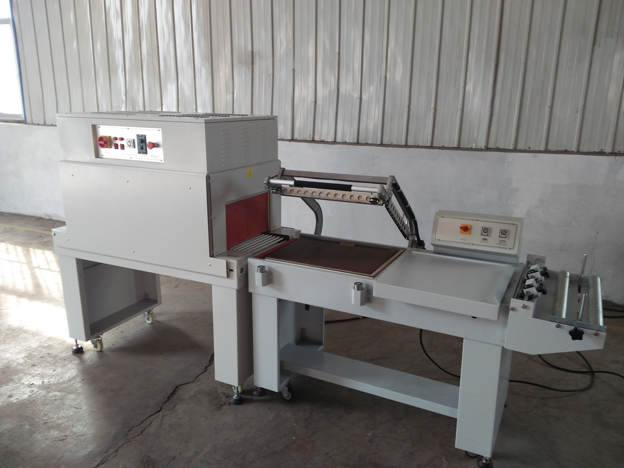 Automatic Side Sealer Shrink Wrapping Machine with Tunnel