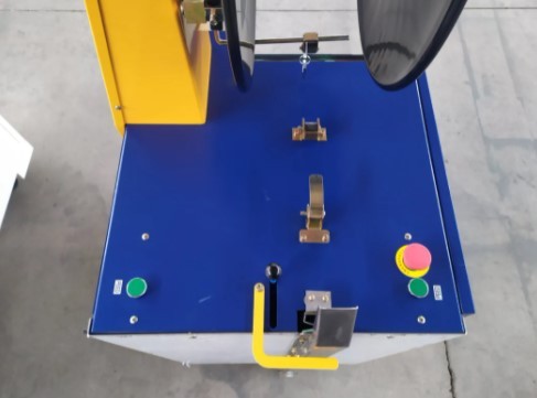 Semi Automatic Hand Held Side Sealing Pallet Strapping Machine