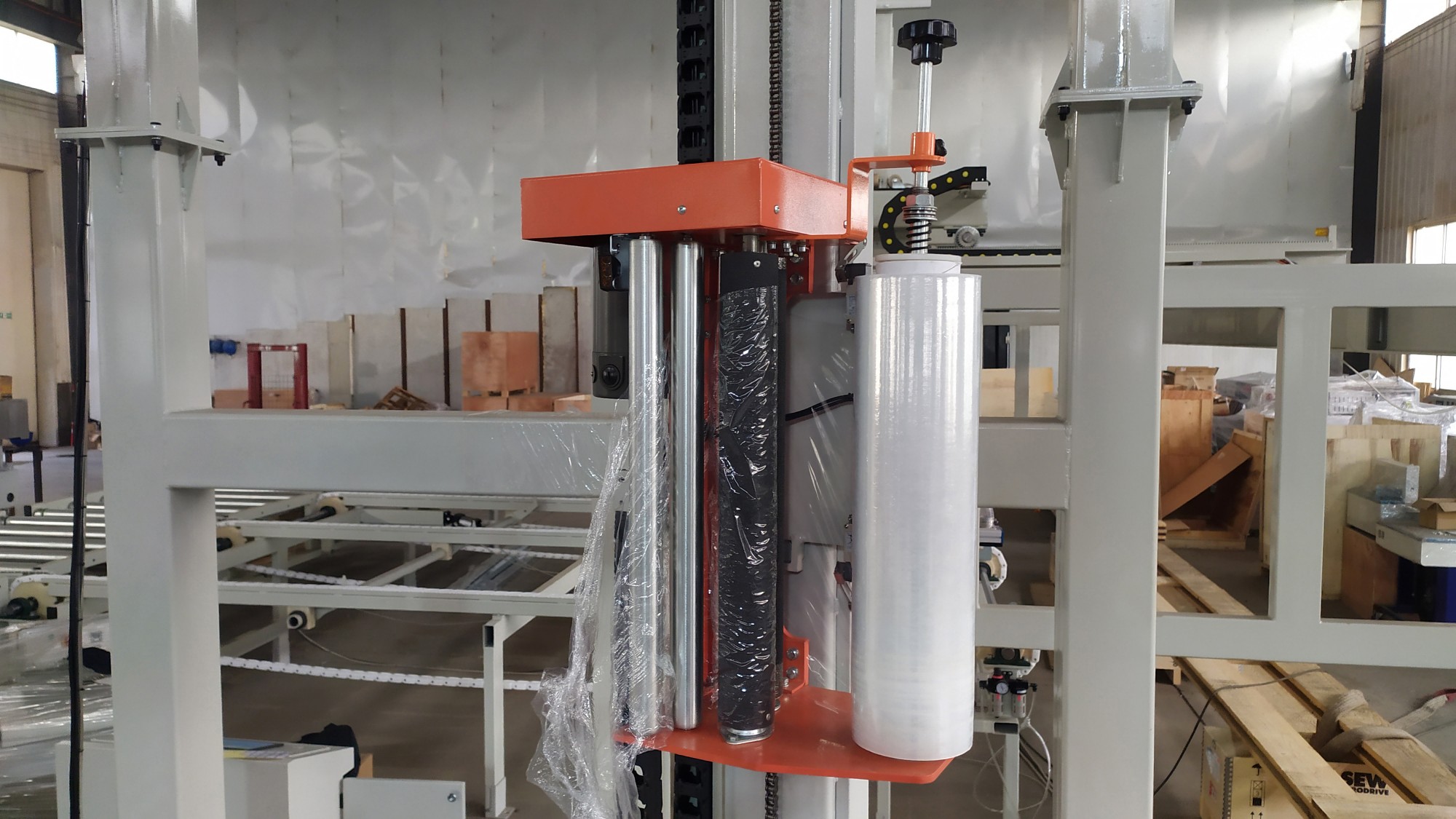 UCR-RP2000A Rotary Arm Pallet Stretch Wrapper