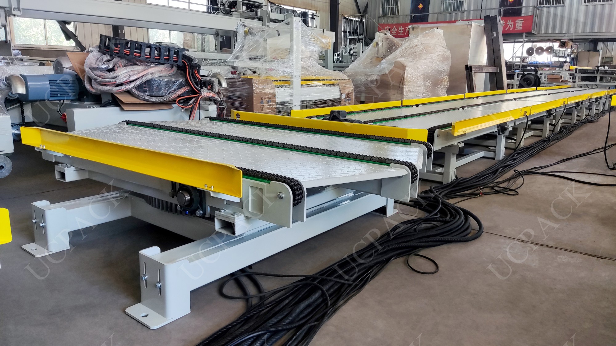 UCTC-90 Chain Rotating Turntable Conveyor