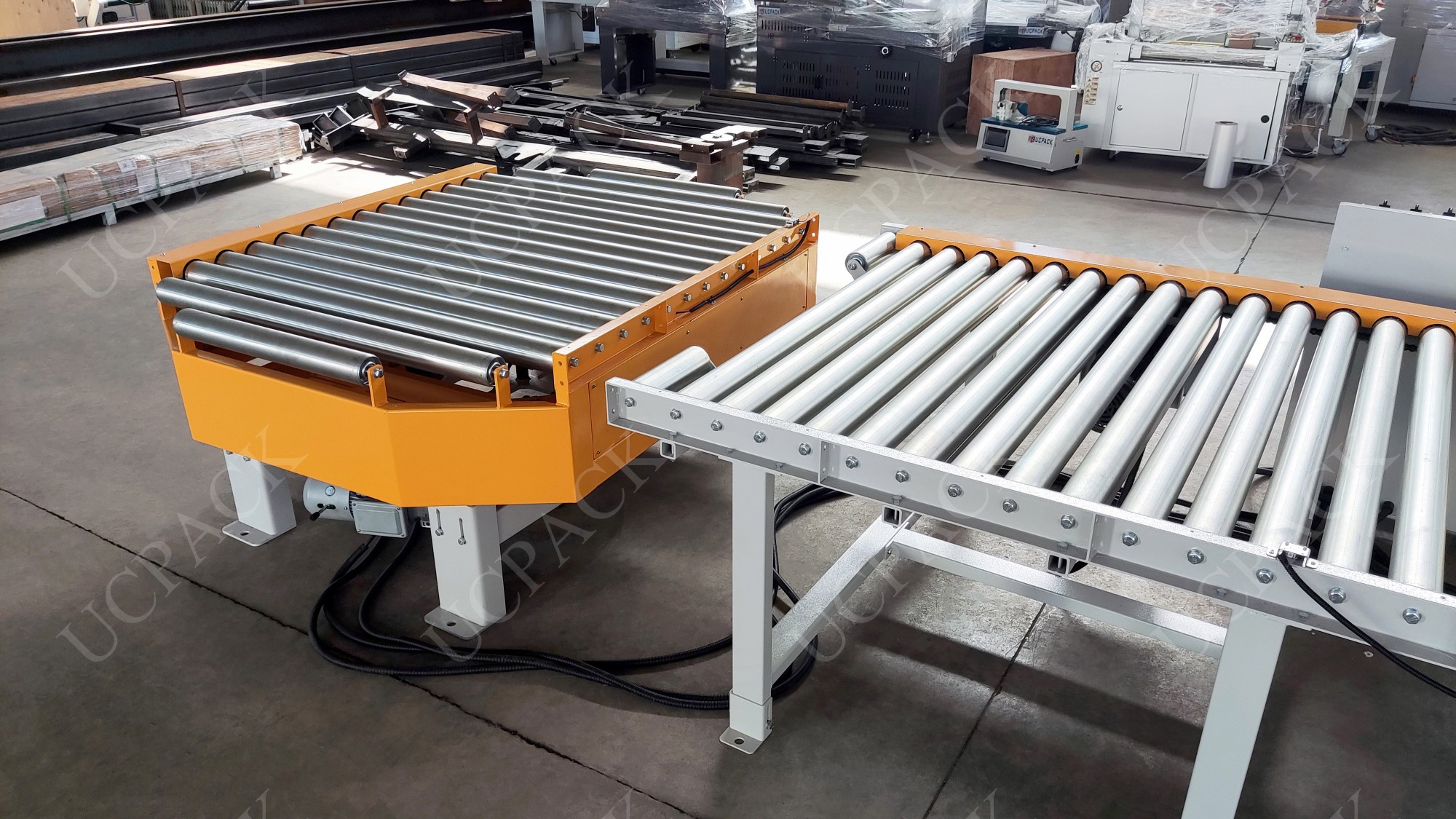 URTC-90 Driven Roller Rotating Turntable Conveyor