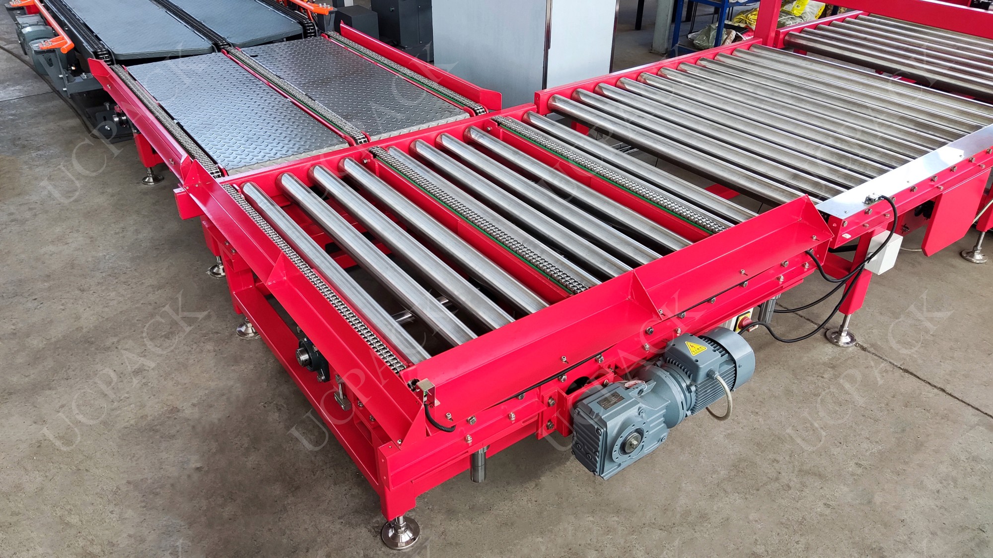 URTS-900 Right Angle Pop Up Roller Transfer Conveyor